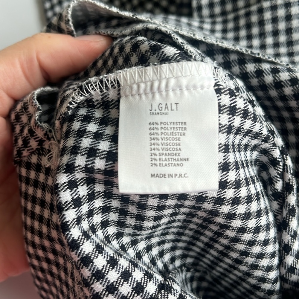 john galt by brandy melville Classic Black and White Checkered mini Skirt - Picture 6 of 9